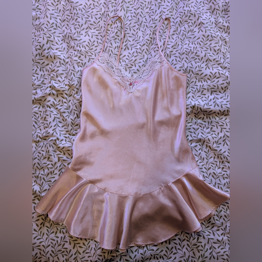 Elegant Pink Satin Chemise